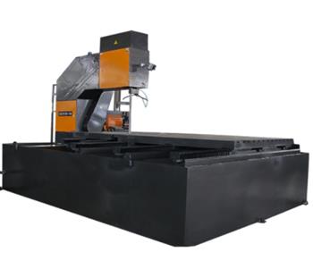 金鋒鋸業(yè)立式帶鋸床，鋸切性能穩(wěn)定高效