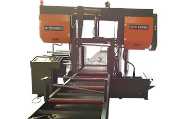 大型數(shù)控鋸床GS700